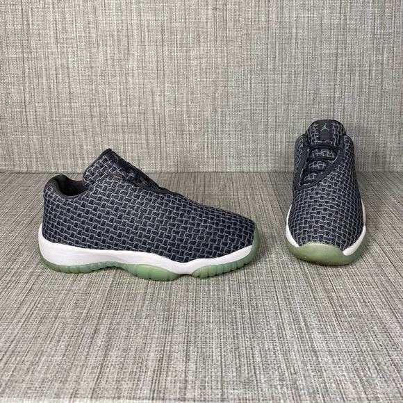 jordan future gray